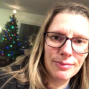 Meet your Posher, Joy